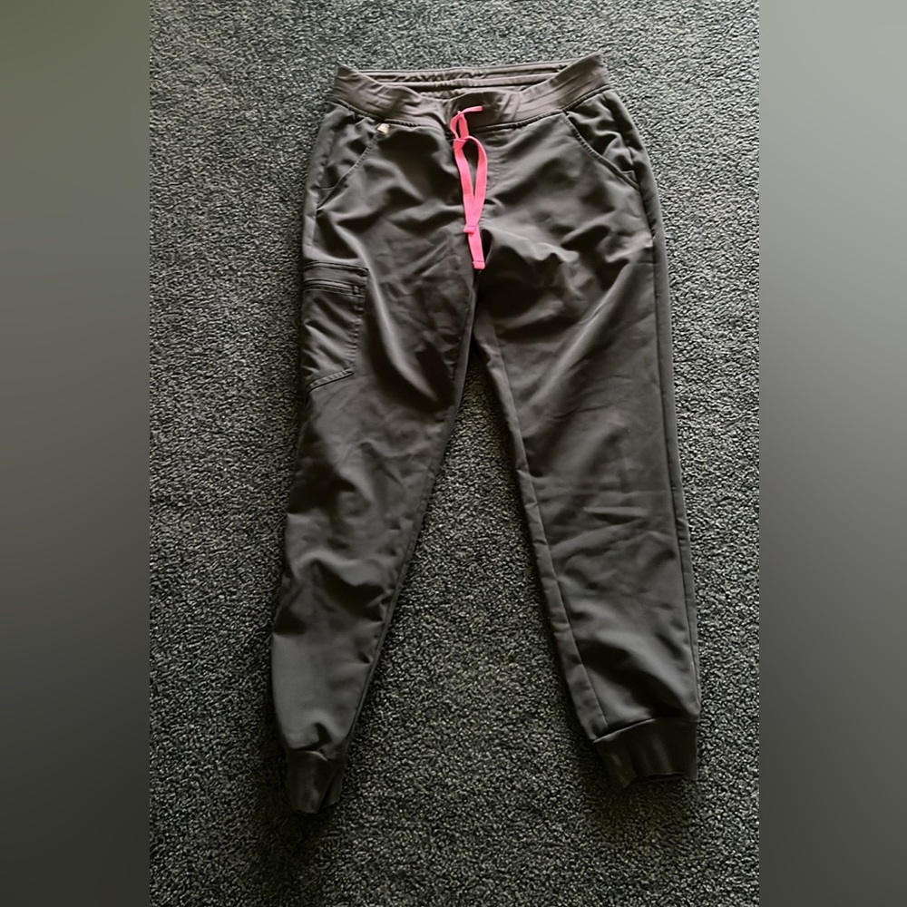 Figs Women's Jogger Pants in Night Sky with Pink Drawstring
